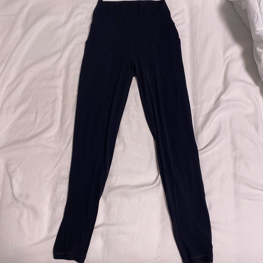 Aerie Offline Front Pocket Leggings